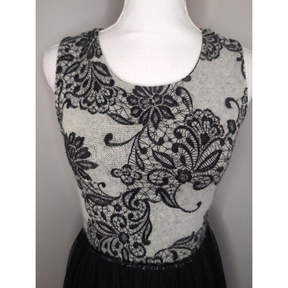 Anthropologie Dulcie dark tulle sleeveless lace knit dress sm - Picture 2 of 9